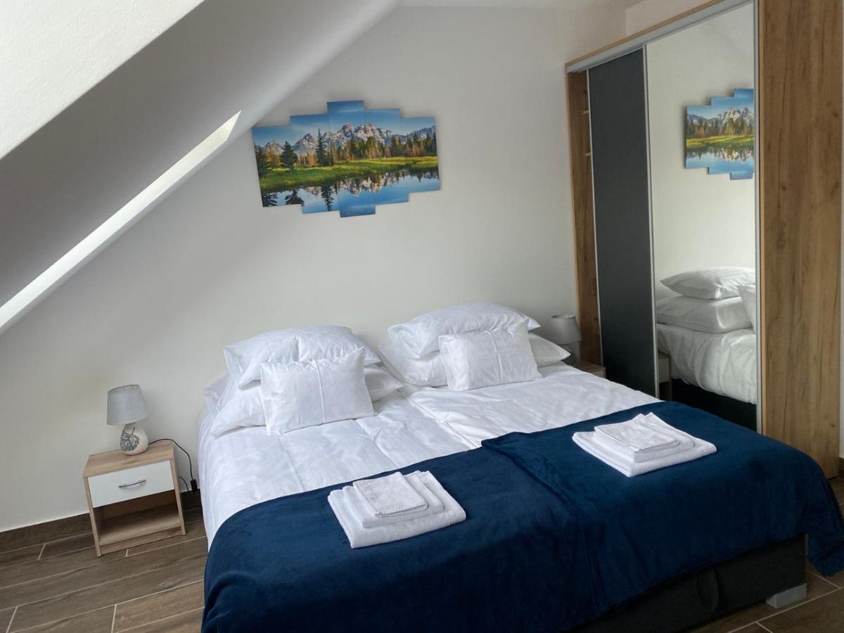 M70 Apartmanhaz Miskolc Luaran gambar
